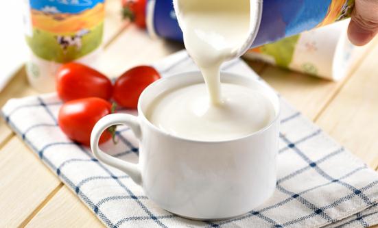 2024酸奶产业链上下游行业发展现状及市场规模分析