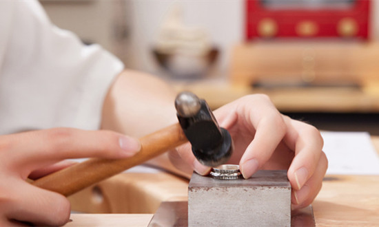 烫金材料行业产业链全景及未来发展趋势