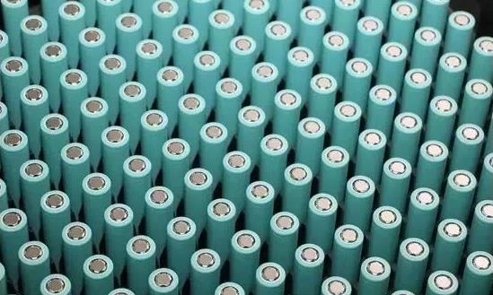 电池新材料行业发展报告：预计2025年我国锂电池隔膜市场需求达200亿平方米以上