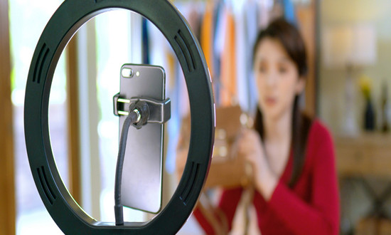 粉丝经济行业现状及前景机遇分析