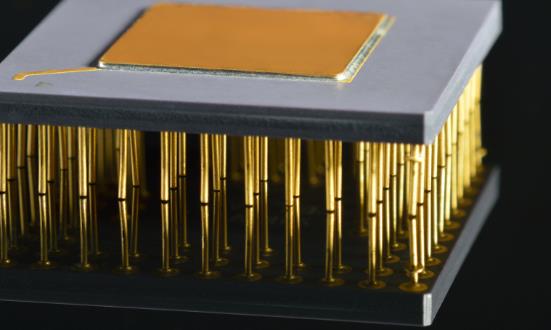 2024光模块行业市场现状及前景分析：光模块上市公司业绩两极分化