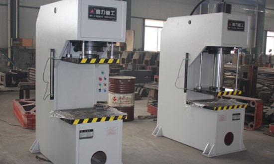 2024年中国压力加工设备行业的产业链上下游结构及发展现状