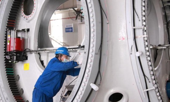 2024年新能源技术装备行业产业链上下游结构及重点企业