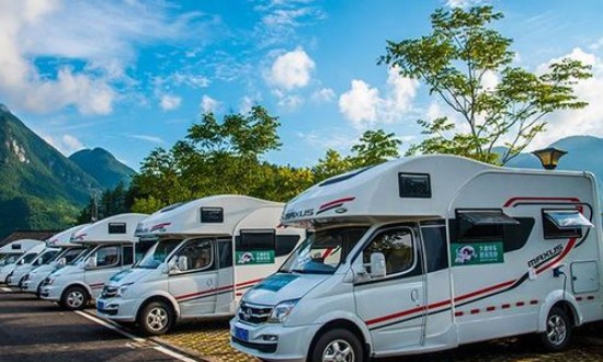 2024年中国旅游租车行业的产业链上下游结构及市场发展现状