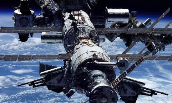 航空航天制造行业发展报告与趋向：商业航天加紧布局