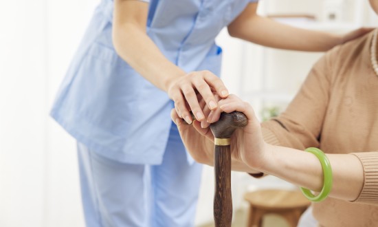 2024年中国养老护理服务行业产业链上下游结构及发展前景