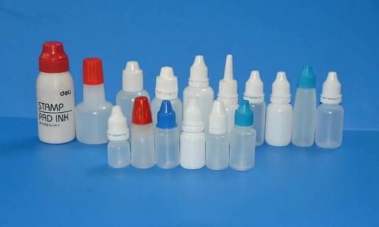 2024年眼药行业的产业链上下游结构及市场发展现状