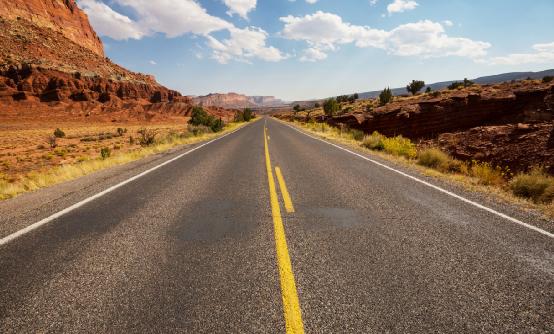 广州通车30年高速停止收费 2024年中国高速公路行业深度发展研究