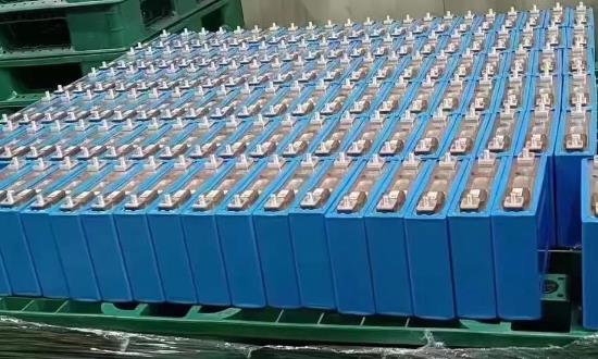 2024年锂电子电池产业发展展望：锂电产业链发展态势将趋于好转