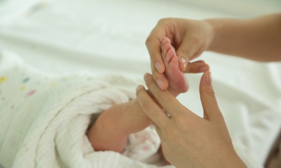 2024年中国母婴保健行业的产业链供需布局及发展前景