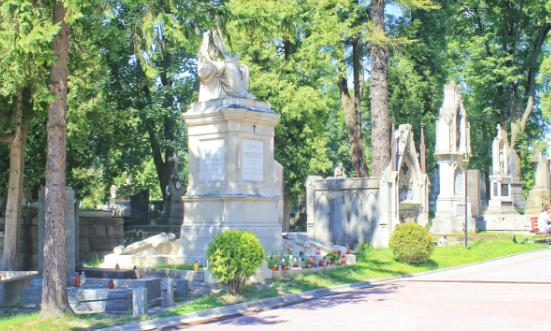 2024殡葬服务行业发展现状及市场规模分析