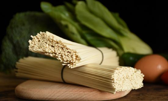 中国挂面市场竞争、行业龙头企业经营情况及发展趋势分析