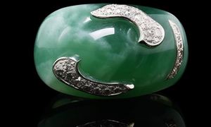 翡翠市场进入销售旺季 翡翠行业供需分析及发展前景研究报告