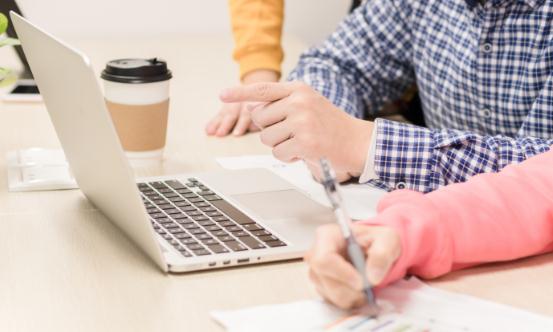 2024成人教育产业发展现状及市场规模分析