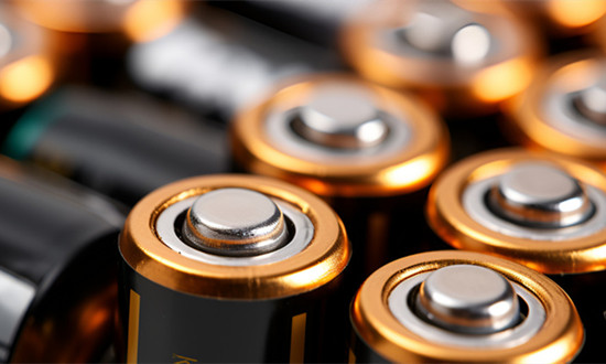 铁镍蓄电池行业市场全景分析2024