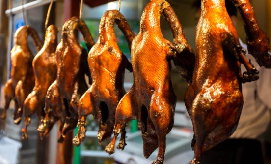 2024肉鸭行业市场发展现状及养殖模式分析