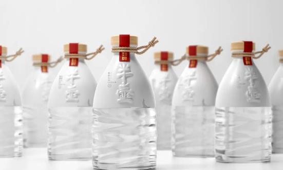 白酒包装设计如何在白酒包装市场上占得先机？白酒包装设计行业发展分析