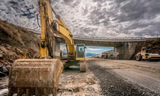 2024年中国基础设施建设行业的产业链上下游结构及重点企业