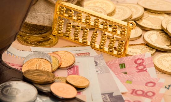 多家银行理财下调产品业绩比较基准 2024银行理财行业发展现状