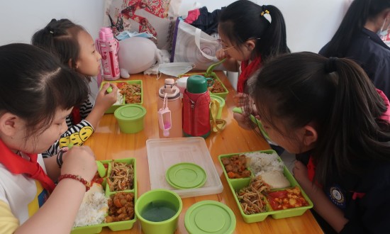 2024年中国学生营养餐行业的产业链供需布局及市场发展现状