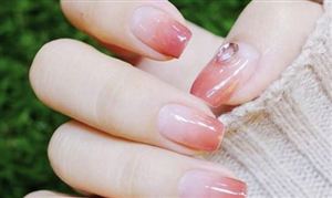 美甲2600亿元大市场来了!美甲行业发展前景与投资方向