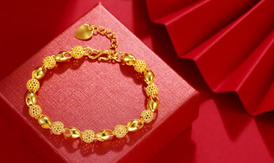 黄金珠宝首饰黄金珠宝首饰行业市场预测：金价有望突破3000美元/盎司