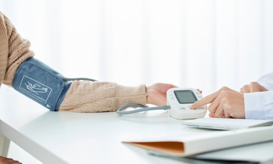 2024年体外诊断产业的市场发展现状及竞争格局分析