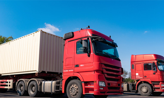 商用车行业现状及市场调查分析 商用车的保有量占汽车保有量的12%，减碳压力仍不小