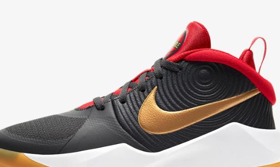 运动鞋产业市场现状与前景分析 2023年运动鞋服业绩回顾