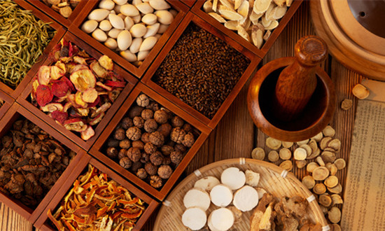 中国原料药行业发展环境及市场产能占比分析