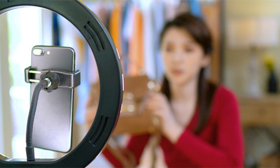 网红产品拉动城市旅游 网红经济行业市场深度分析2024