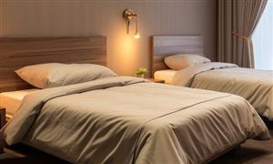 2024年连锁酒店行业现状及投资战略咨询 连锁酒店数约9.06万家 较2022年7.1万家增长28%