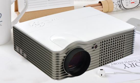 2024投影设备市场行情及相关技术分析