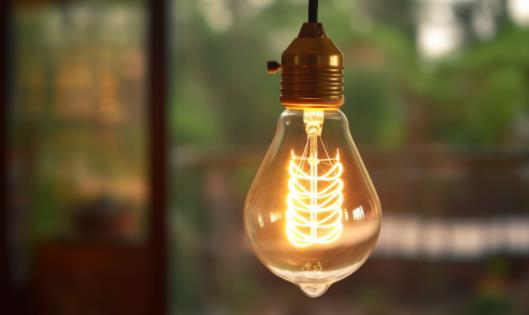 中国光电材料市场现状与发展前景分析2024