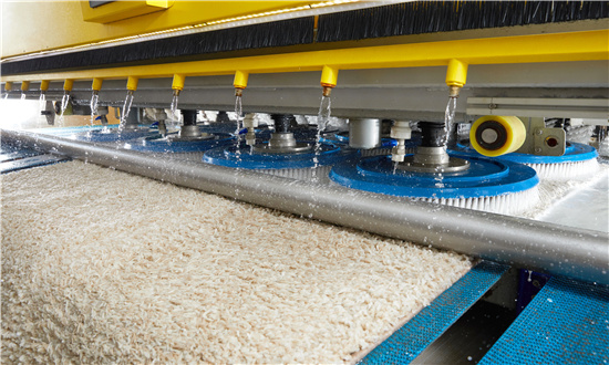 2024年制药机械及设备行业深度调研 预测中国制药装备市场规模将增至825亿元