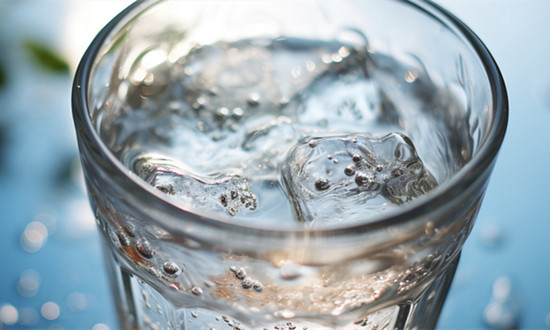 苏打水行业市场现状及未来发展分析2024