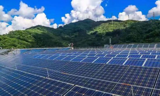 清洁能源产业发展前景趋势调研分析2024