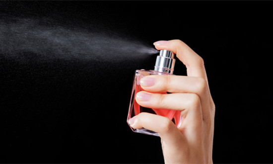 男士香水行业市场现状调查及未来发展前景分析