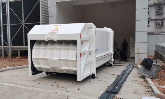 2024年垃圾中转设备行业的产业链上下游结构及发展趋势