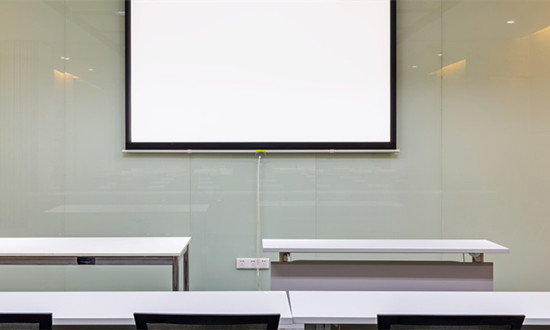 投影设备行业市场深度分析2024