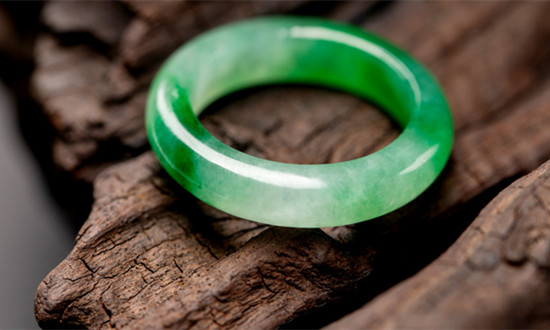 收藏品行业市场现状及未来发展前景分析