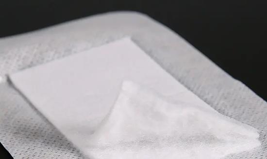 医用敷料行业投资机会分析：预计到2025年将突破500亿元人民币