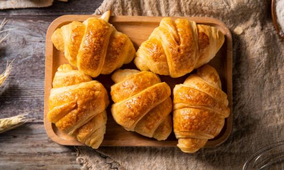 面包行业市场发展现状及消费趋势分析2024