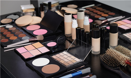 2024年化妆品行业市场发展现状及未来发展前景分析