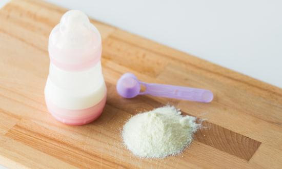 婴幼儿配方奶粉行业市场深度分析