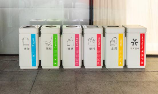 智能垃圾桶行业未来前景 智能垃圾桶将更加普及 市场潜力巨大