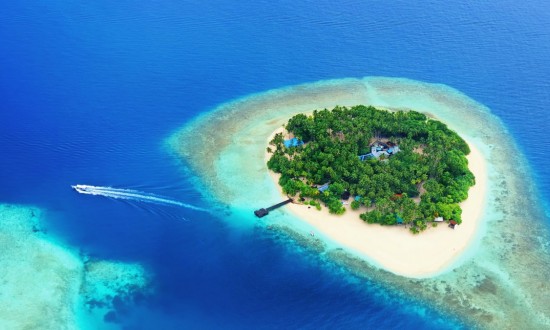 2024年海洋旅游产业链上下游结构及投资趋势分析