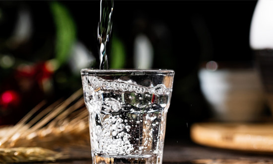 白酒加速年轻化布局 白酒行业现状及市场趋势预测