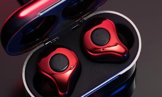 市场调研：2024年第一季度中国线上蓝牙耳机市场销量达到1757万副