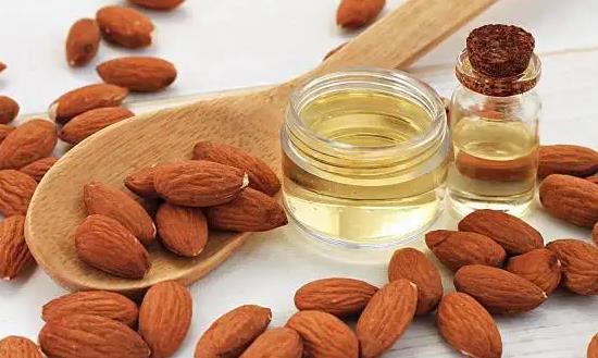 前景研究：预计至2028年全球杏仁油市场规模达341.69亿元人民币